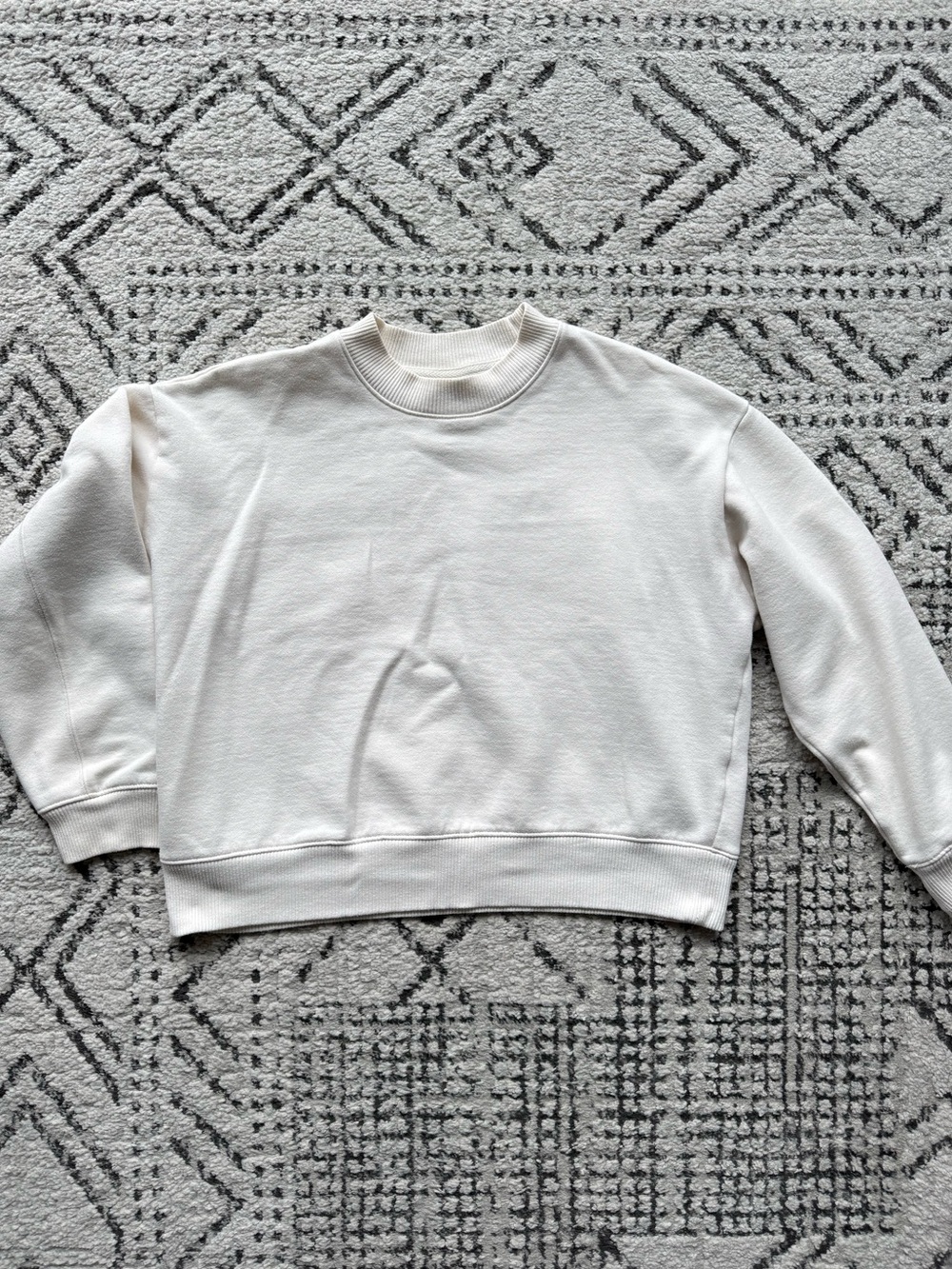 Women’s Cream Pullover